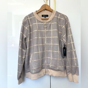 Alice blue light jacket